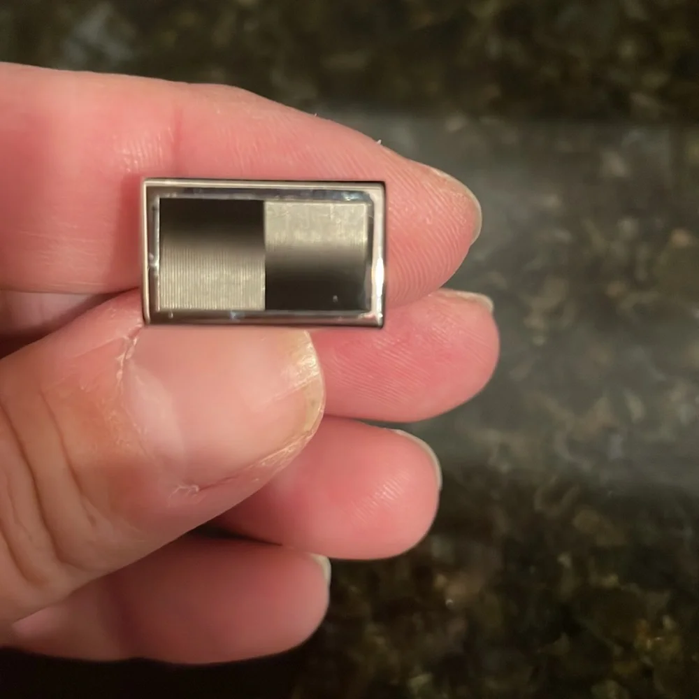 Men’s gray/black cuff links